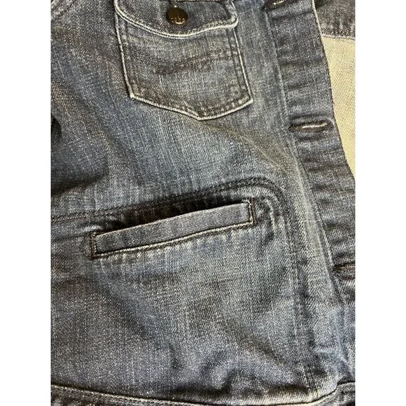 GapKids 1969 Denim Jacket - Picture 10 of 13